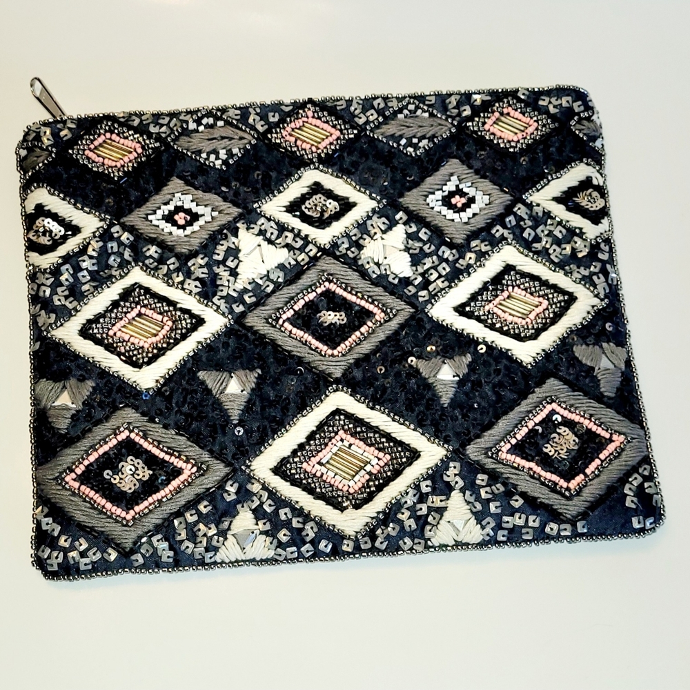 New Beaded Clutch Purse, Pouch with Zipper Closure